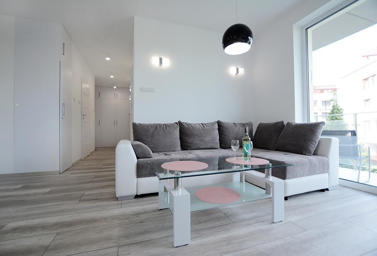 Apartament Magnolia 코워브제크 외부 사진